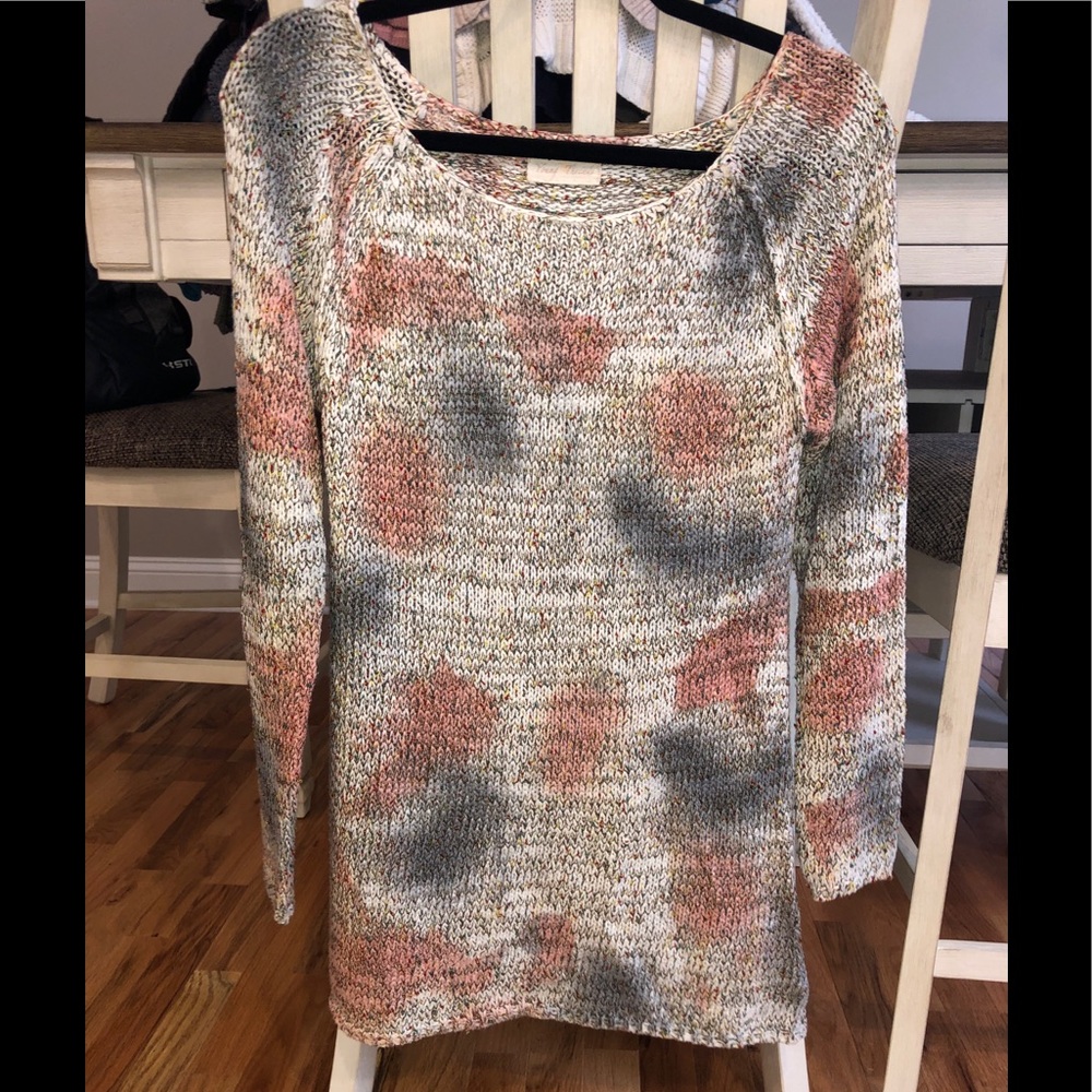 Boutique sweater-perfect length for leggings